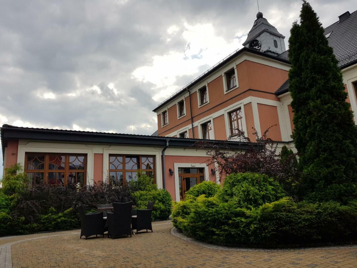 Rezydencja Pod Zegarem Trzebinia  Exterior foto